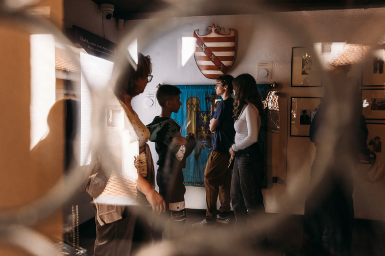 travel to bran castle in Romania